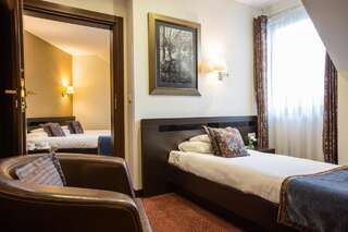 Отель Hotel Rado Resort Мелец Двухместный номер Делюкс с 1 кроватью или 2 отдельными кроватями-1